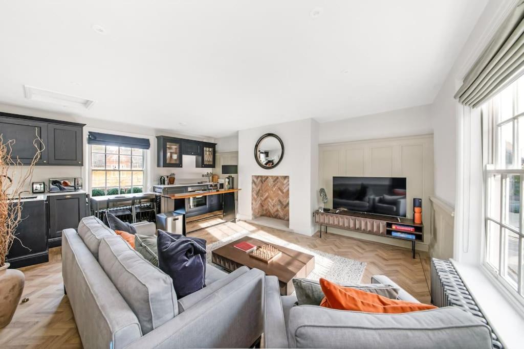 Apartment Aldwark Attic Is 4 Min To The Shambles With Free Wifi *